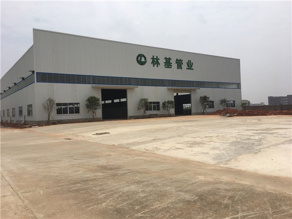 江西林基管業(yè)大型車間
